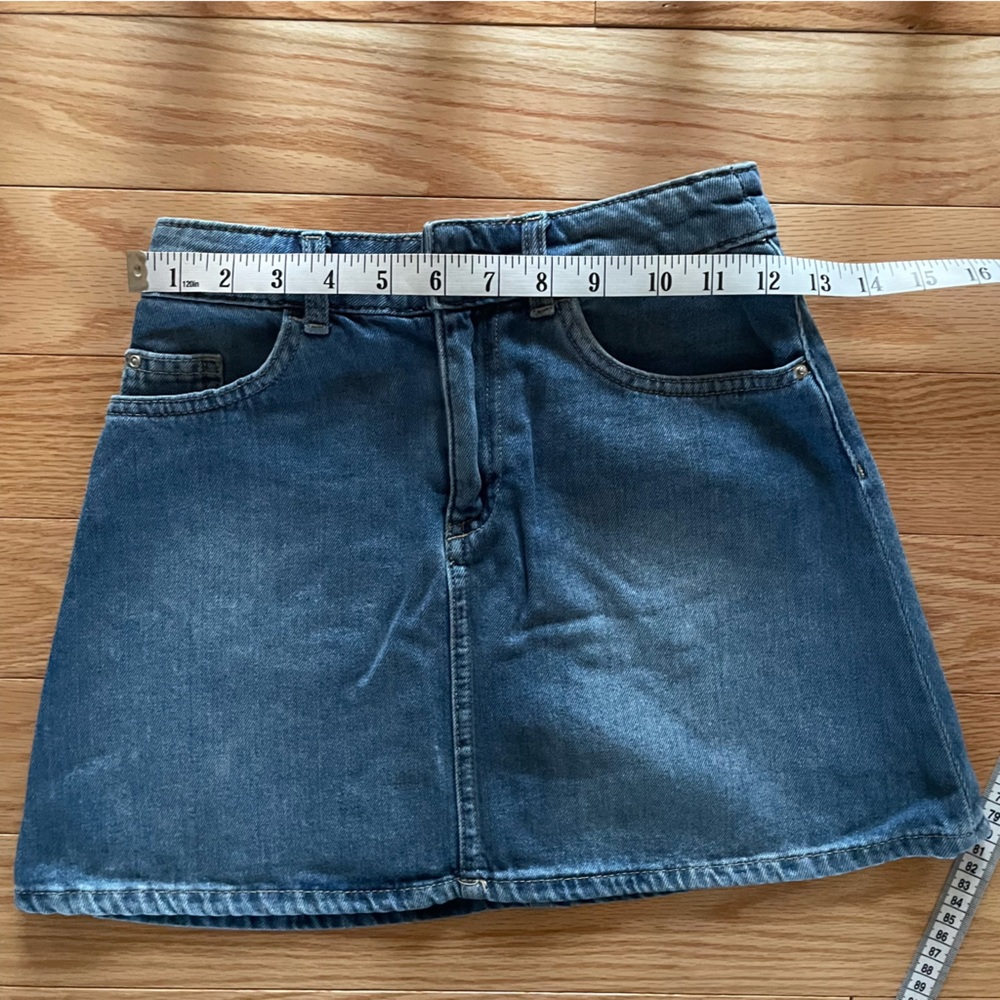 H&M Denim Mini Skirt - Size 2